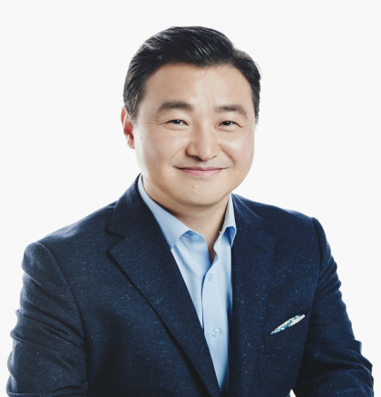 T.M. Roh samsung's mobile chief